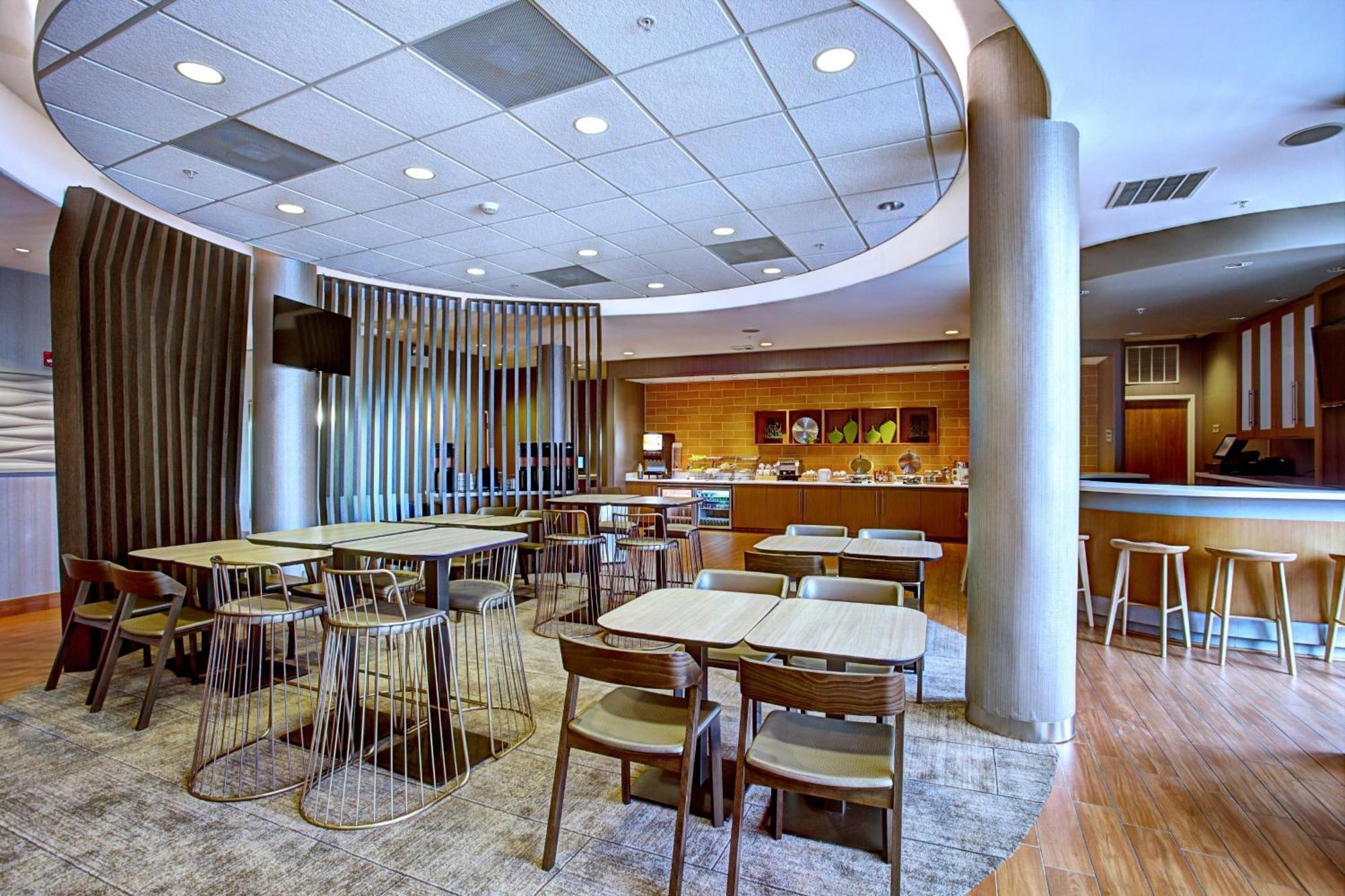 Hotel Springhill Hershey 3*